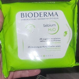 BIODERMA . Sébium H2O Cleansing Wipes
